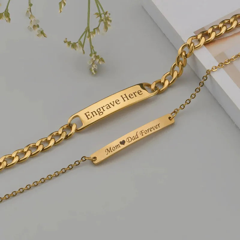 Bond gold chain bracelet engraved with 'Mom Dad Forever'