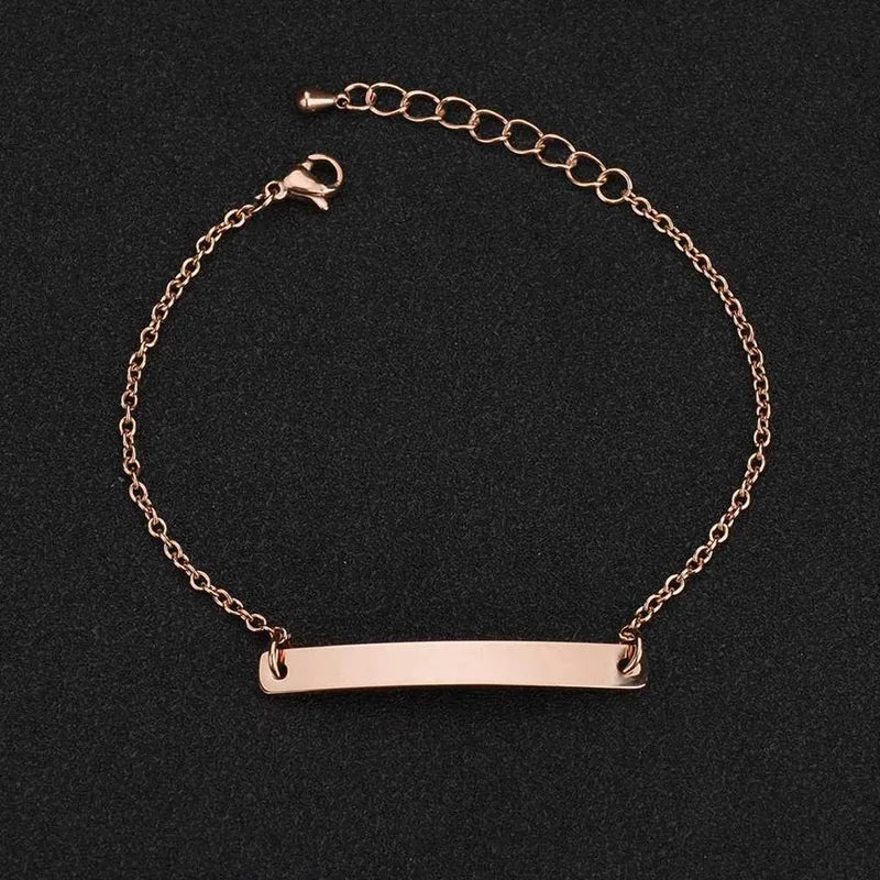 Bond rose gold chain bracelet with blank nameplate