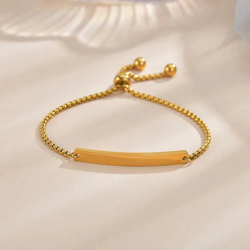 Bond adjustable gold chain bracelet with slide clasp