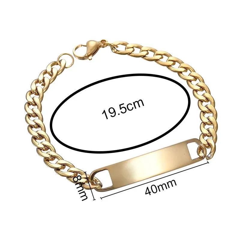 Diagram showing the gold curb chain bracelet's 19.5cm length and 40mm by 8mm nameplate dimensions