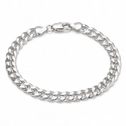 925 sterling silver diamond-cut flat curb chain bracelet with a lobster clasp, product photo on white background